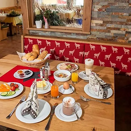Hotel&appartement Auerhahn Hotel 4*