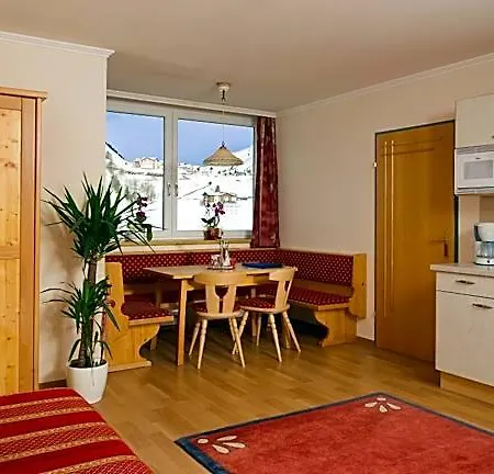 Hotel&appartement Auerhahn 4*