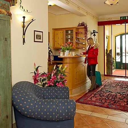 Hotel Hotel&appartement Auerhahn 4*